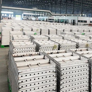 Próiseas táirgthe formwork alúmanaim